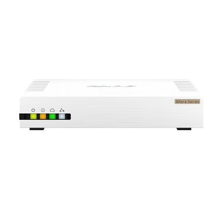 QHora-321-US QNAP QHora-322: 2.5 High Speed QuWAN VPN Router