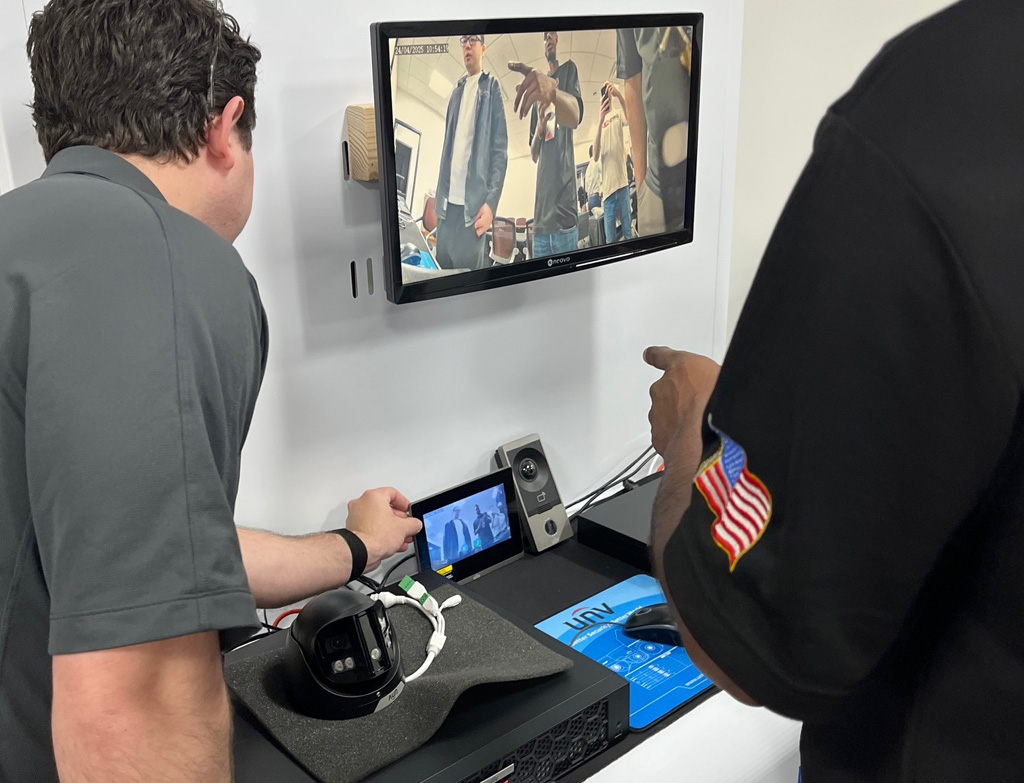 Uniview Demo